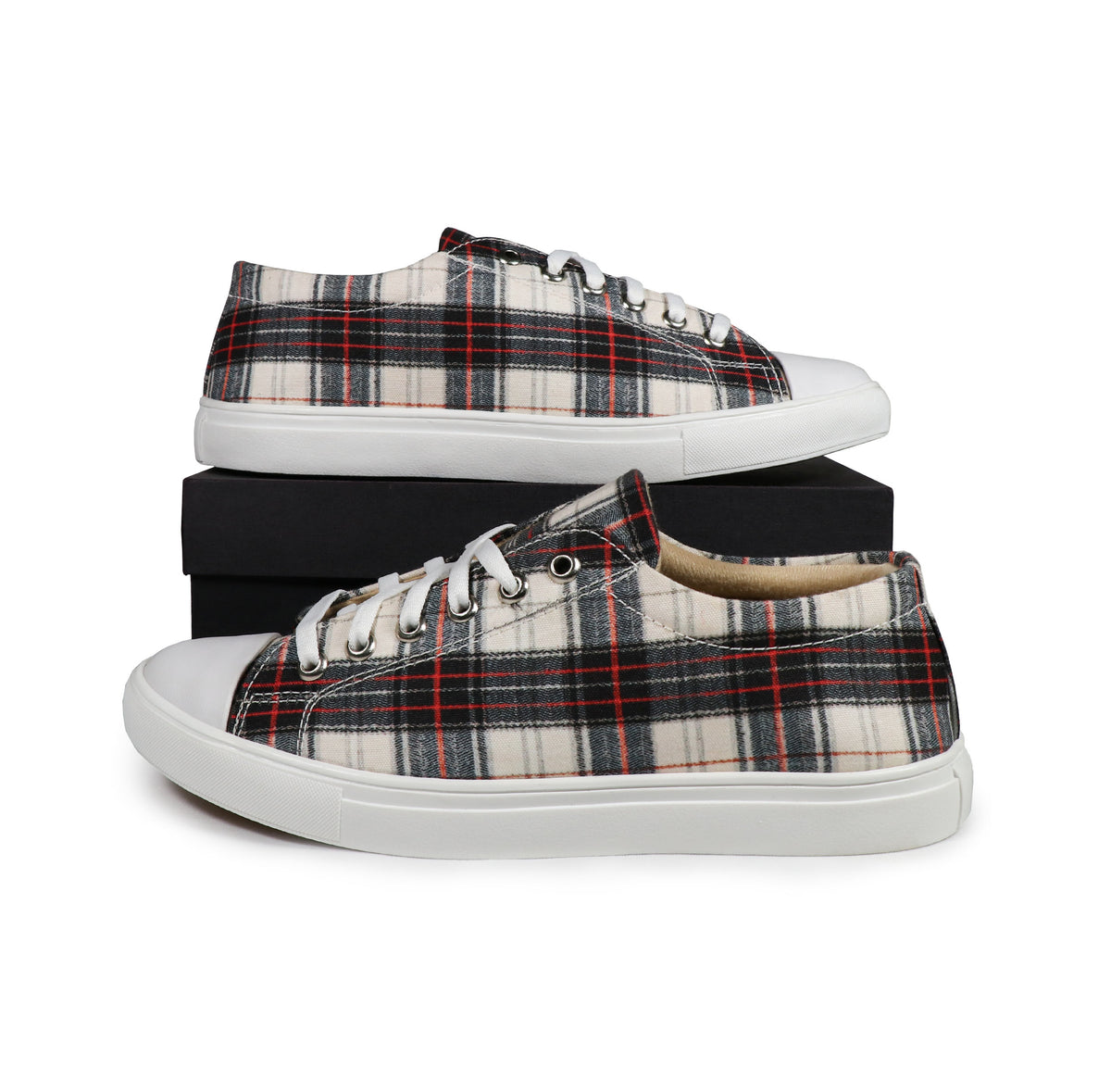 Checkers - Men's Low-Top Canvas Sneaker