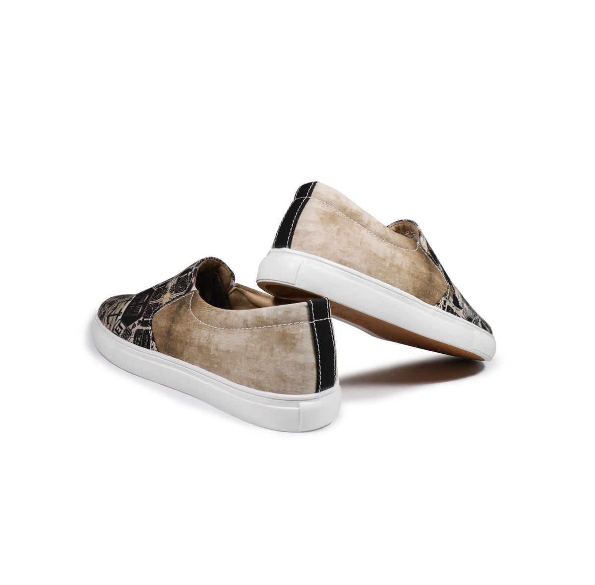 Travel Bug - Men's Loafer Canvas Sneaker
