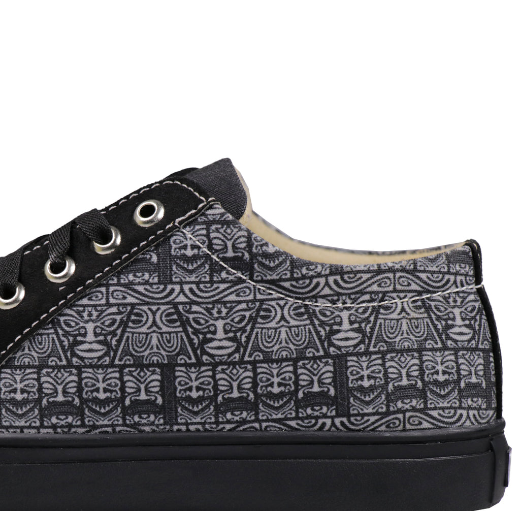 Black Mask - Men's Low-Top Suede Canvas Sneaker