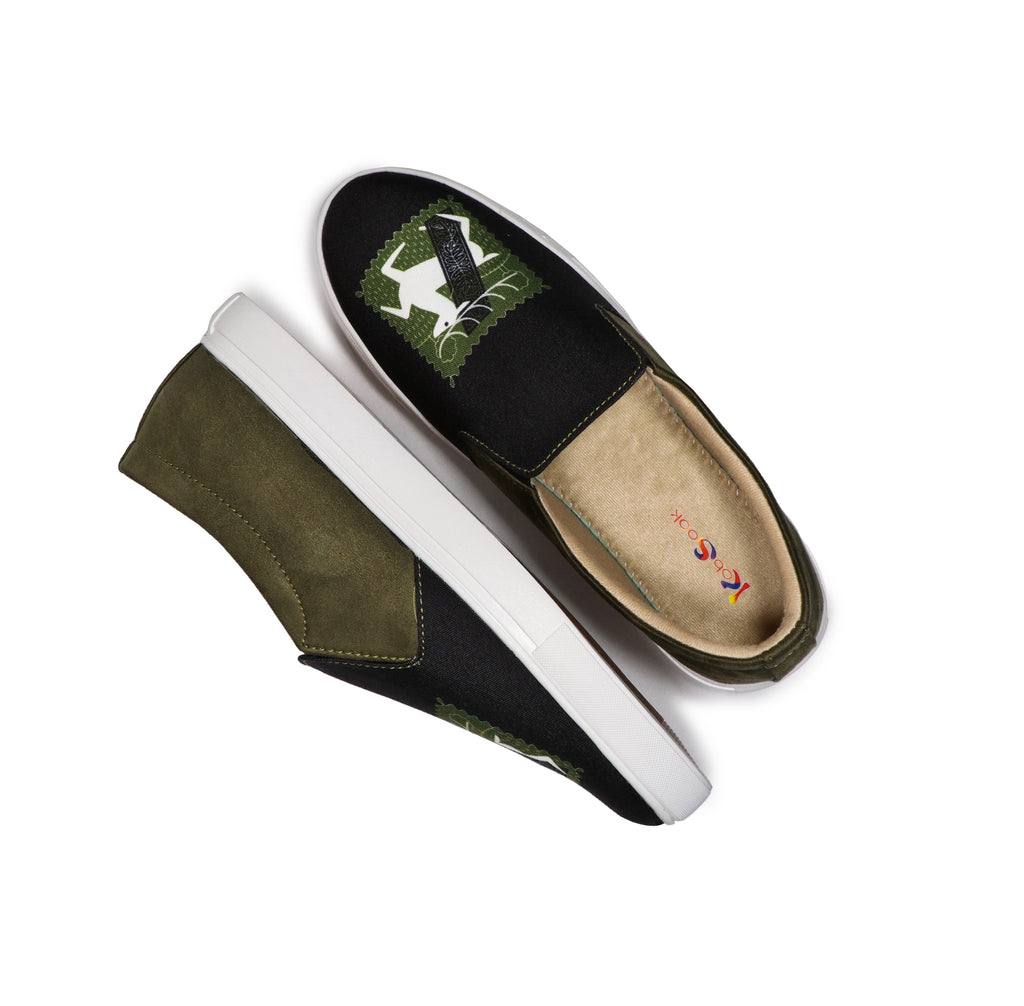 Deer Art - Men's Loafer Canvas Sneaker