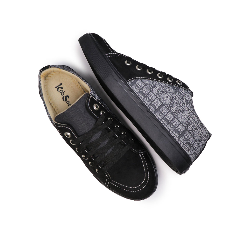 Black Mask - Men's Low-Top Suede Canvas Sneaker