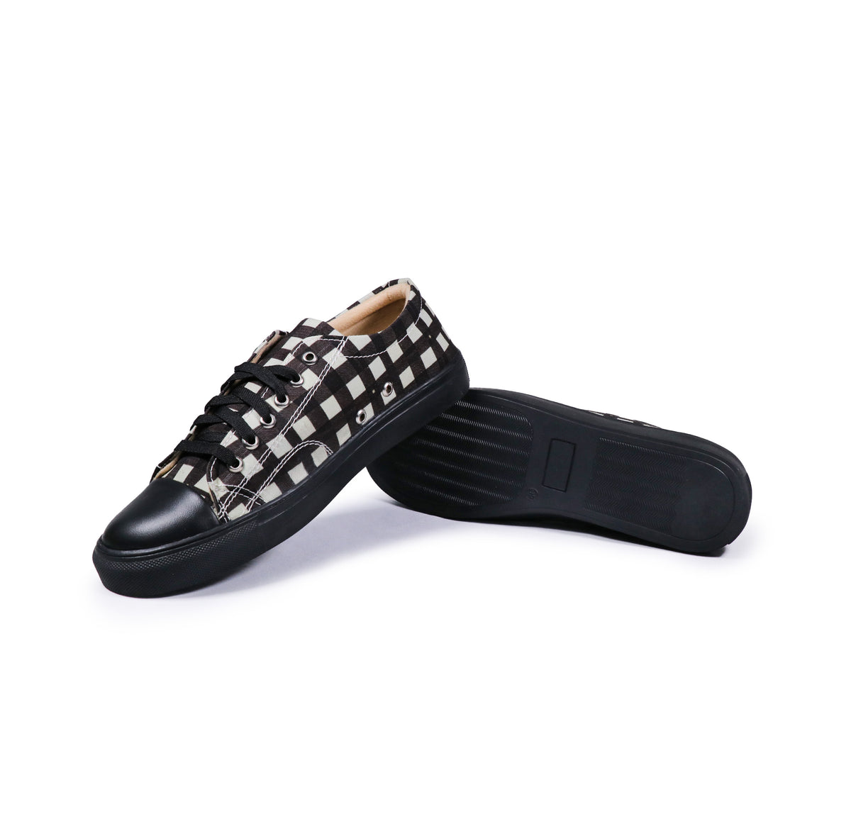 Black Checkers - Men's Low-Top Canvas Sneaker