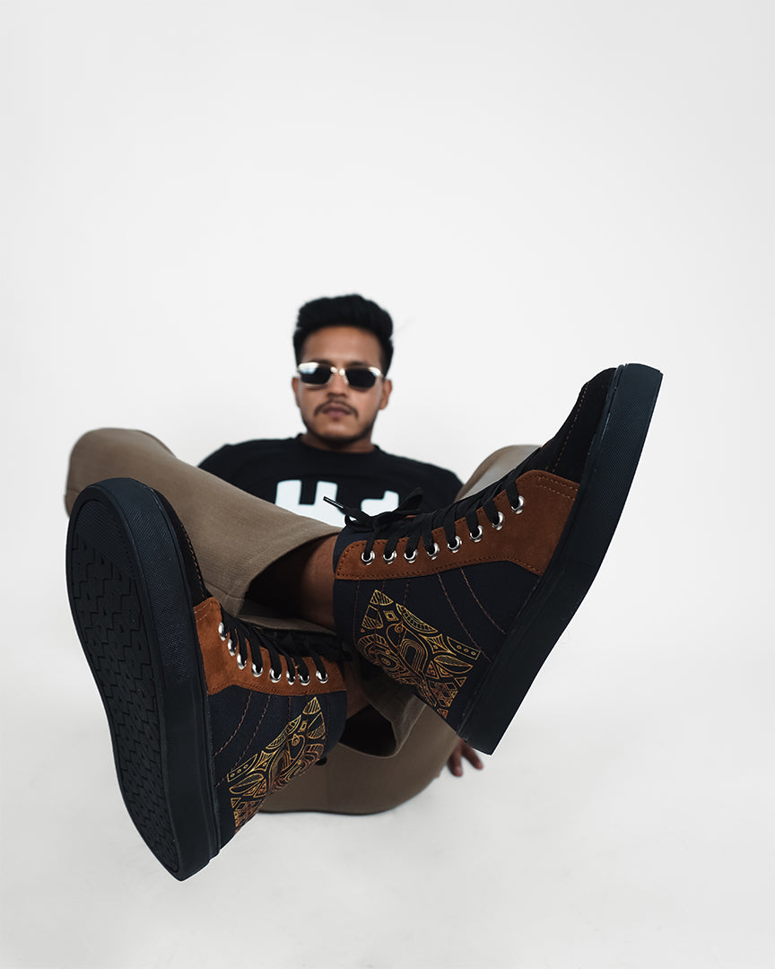 Bird Art - Men's High-Top Suede Canvas Sneaker