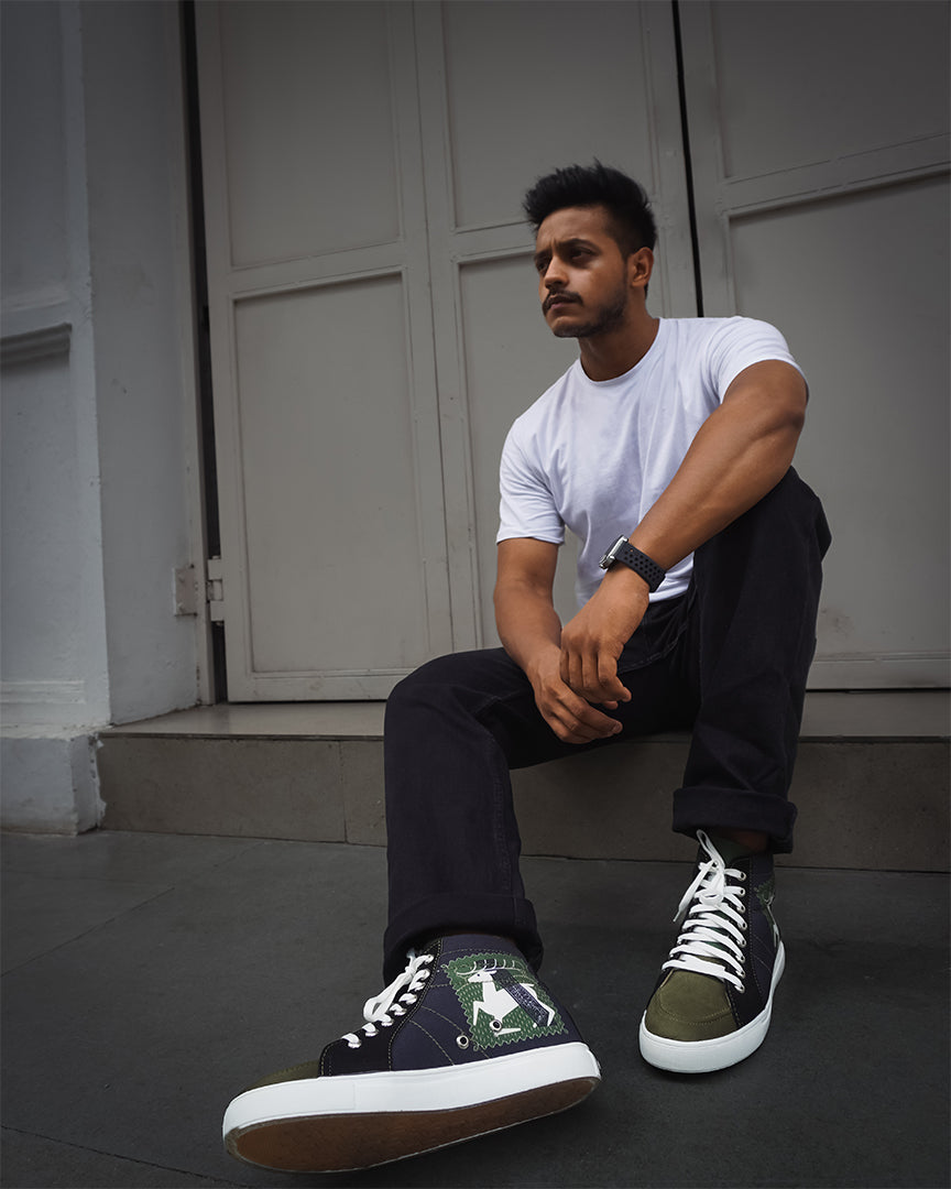 Deer Art - Men's High-Top Suede Canvas Sneaker